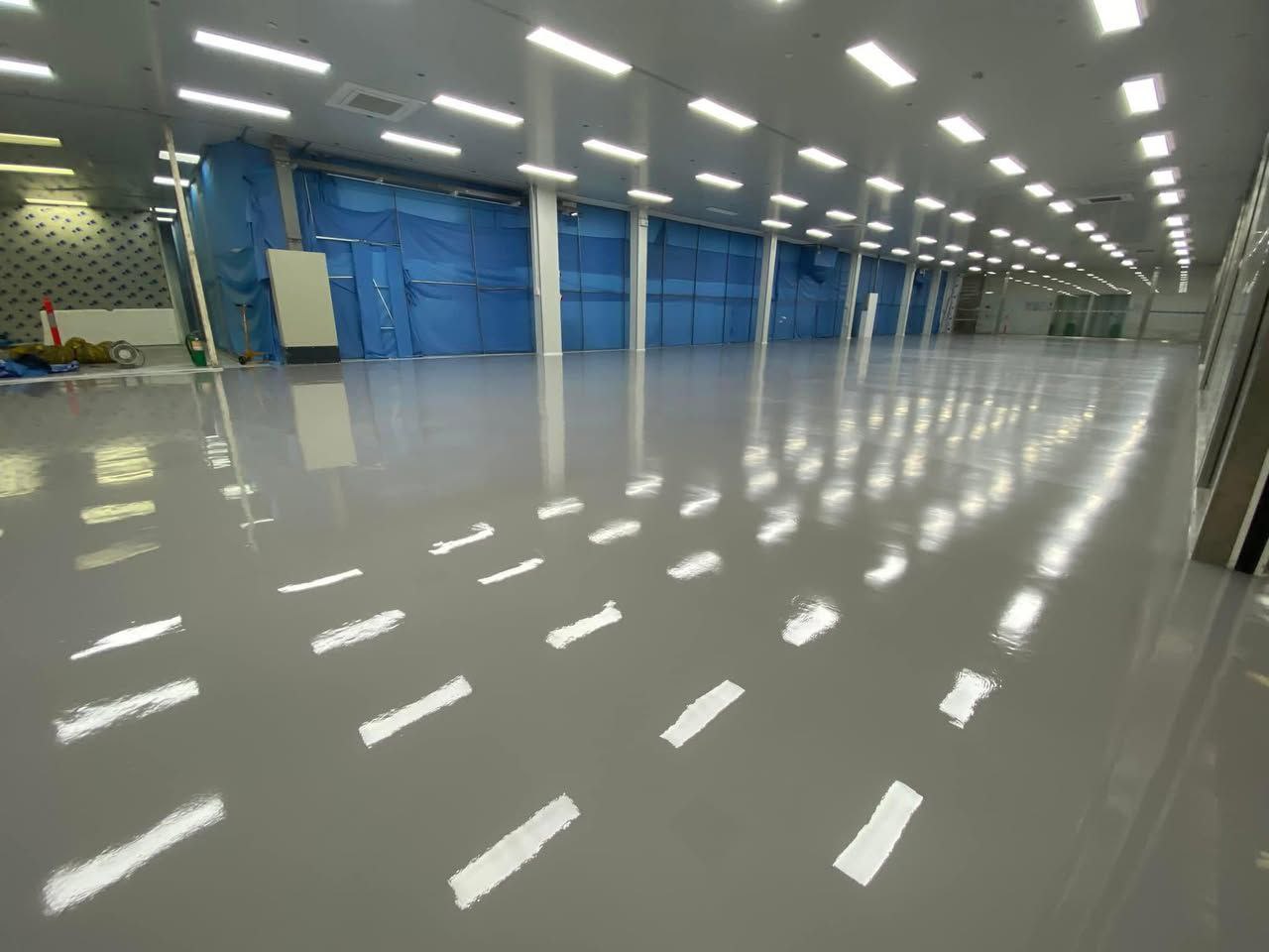 Showroom Flooring